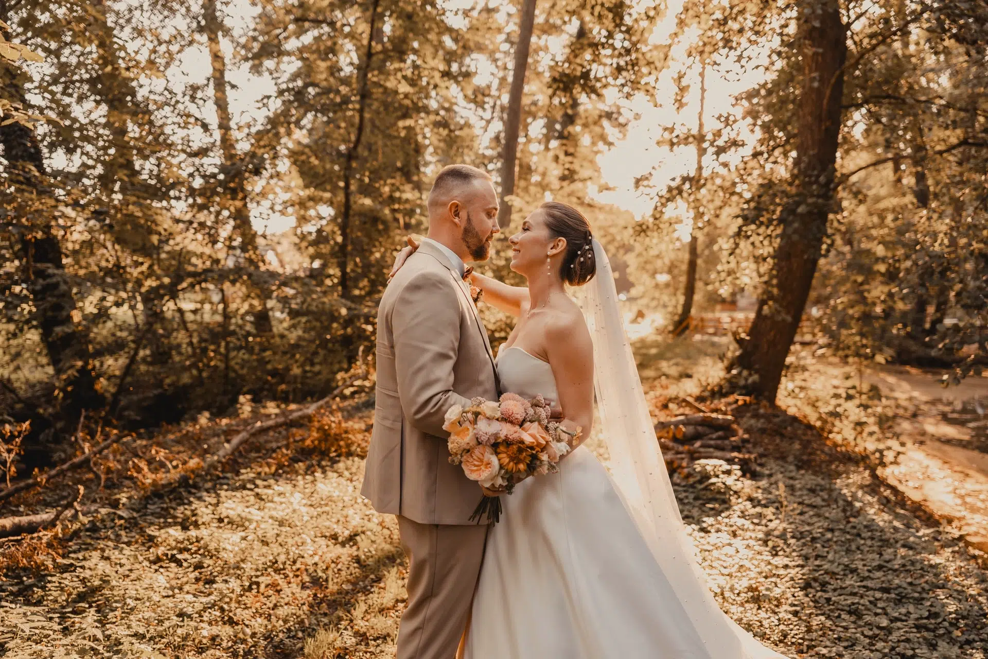 Mariage d'Estelle et Nicolas à l'hôtel Jenny - Hagenthal-le-Bas, Haut-Rhin, Alsace