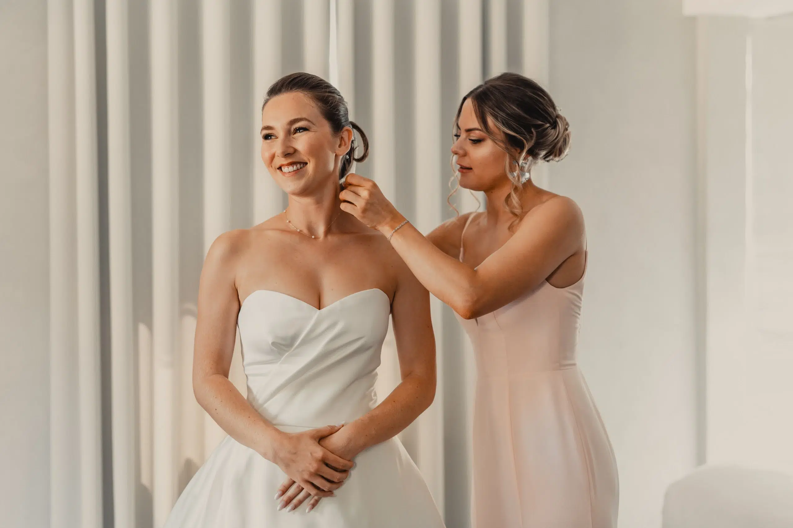 Mariage d'Estelle et Nicolas à l'hôtel Jenny - Hagenthal-le-Bas, Haut-Rhin, Alsace