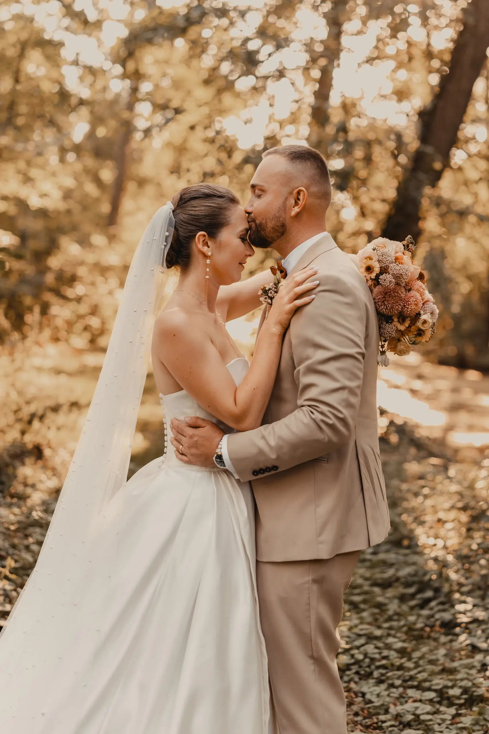 Mariage d'Estelle et Nicolas à l'hôtel Jenny - Hagenthal-le-Bas, Haut-Rhin, Alsace