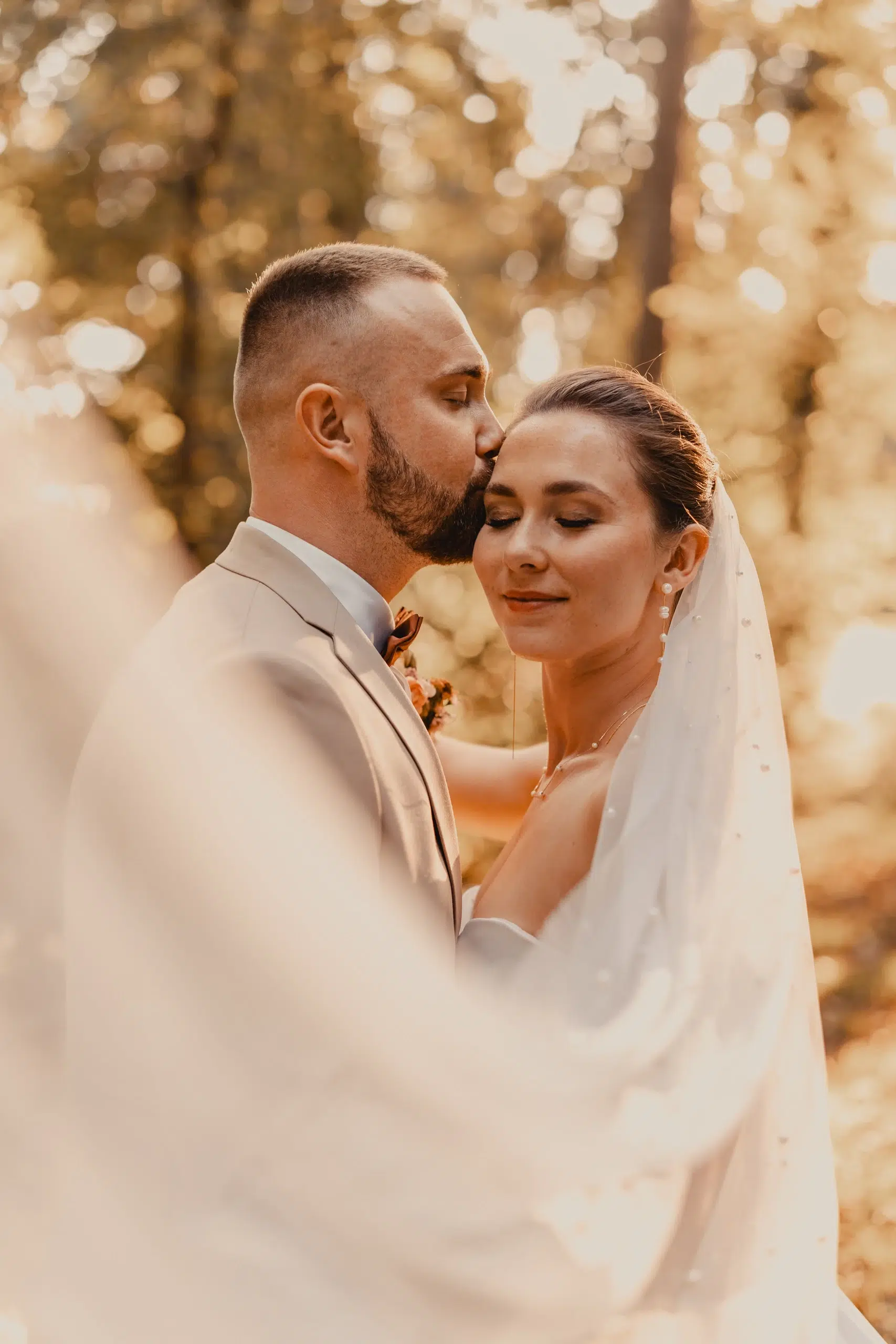 Mariage d'Estelle et Nicolas à l'hôtel Jenny - Hagenthal-le-Bas, Haut-Rhin, Alsace