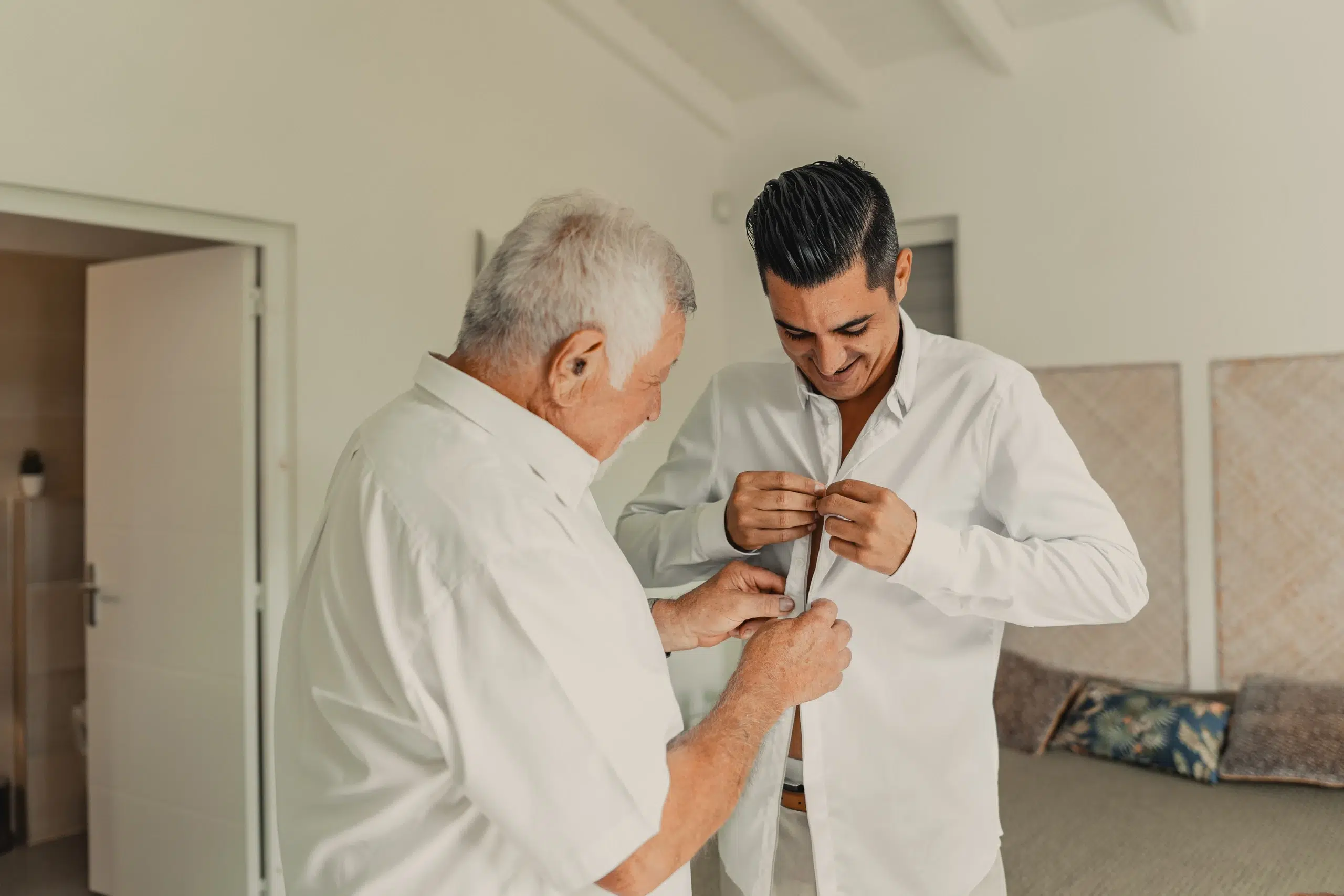 Mariage de Laetitia et Thomas sur la plage de Grand-Case - Saint-Martin, Île des Antilles françaises