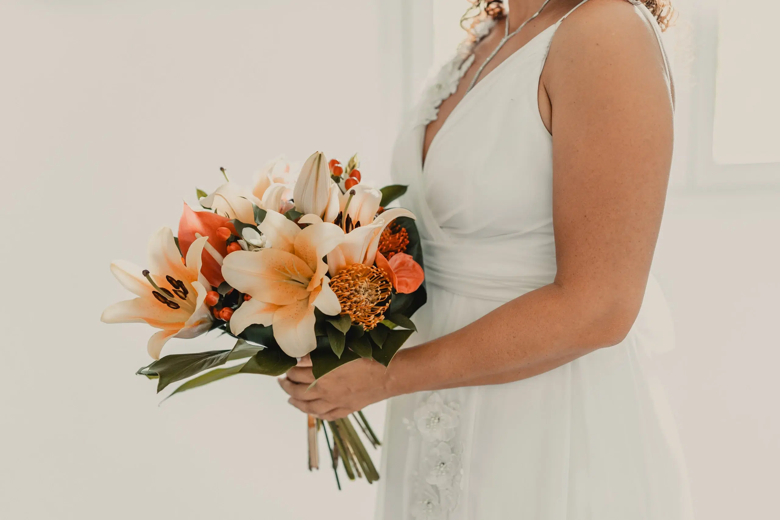 Mariage de Laetitia et Thomas sur la plage de Grand-Case - Saint-Martin, Île des Antilles françaises