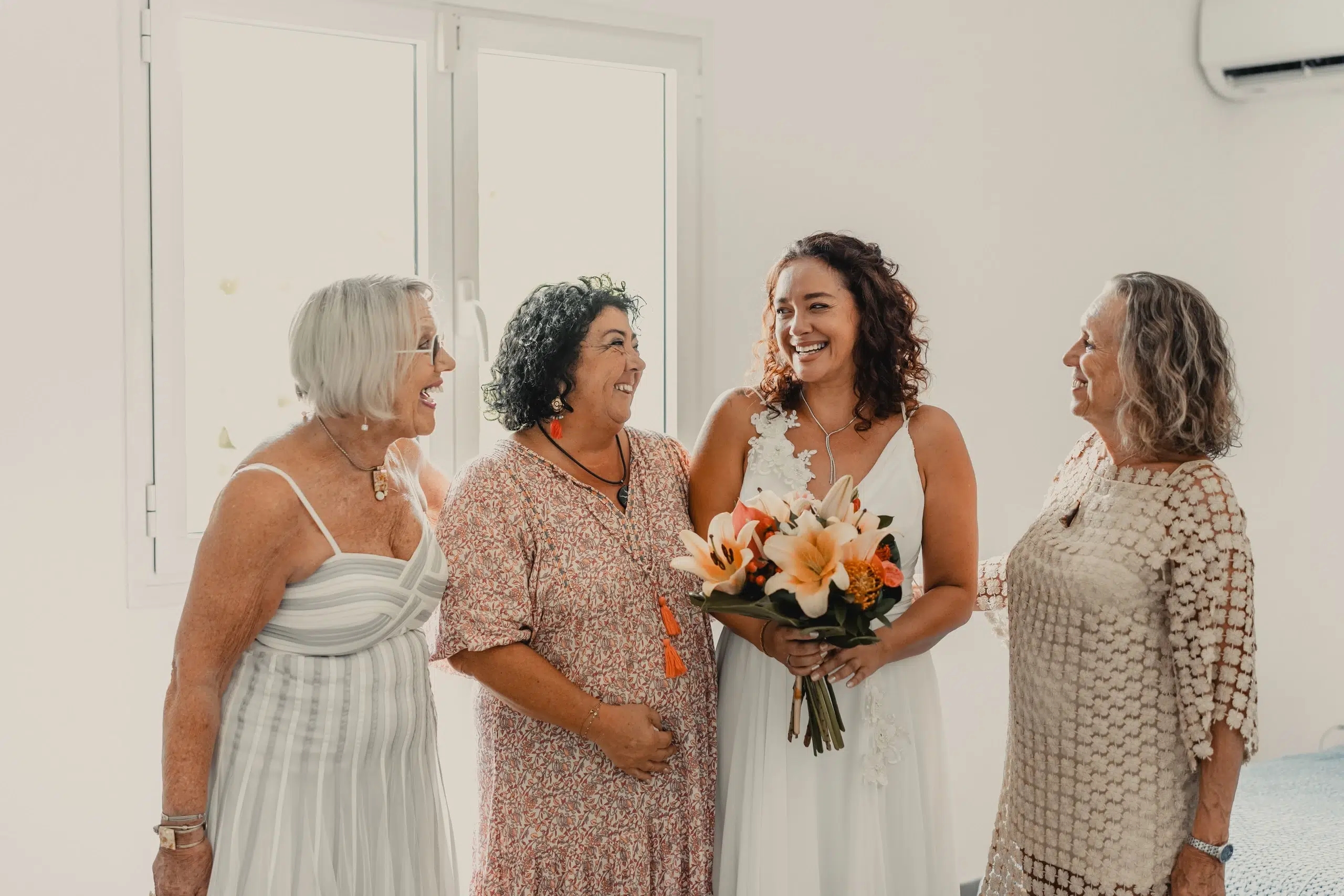 Mariage de Laetitia et Thomas sur la plage de Grand-Case - Saint-Martin, Île des Antilles françaises