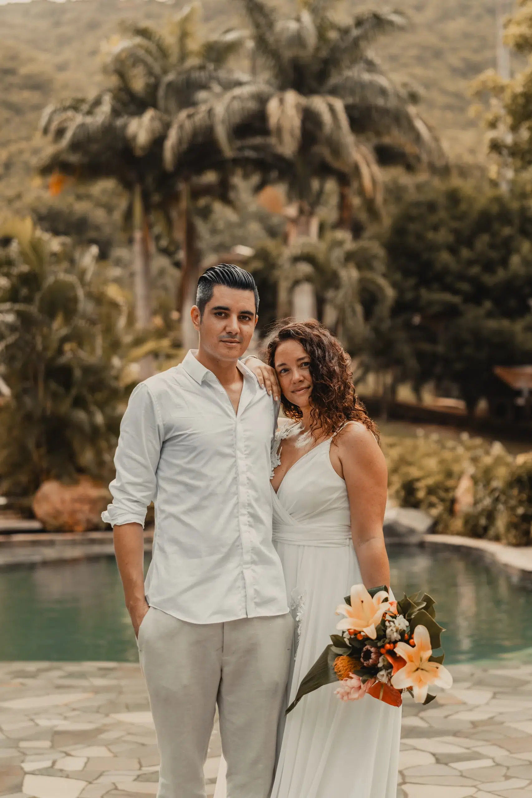 Mariage de Laetitia et Thomas sur la plage de Grand-Case - Saint-Martin, Île des Antilles françaises