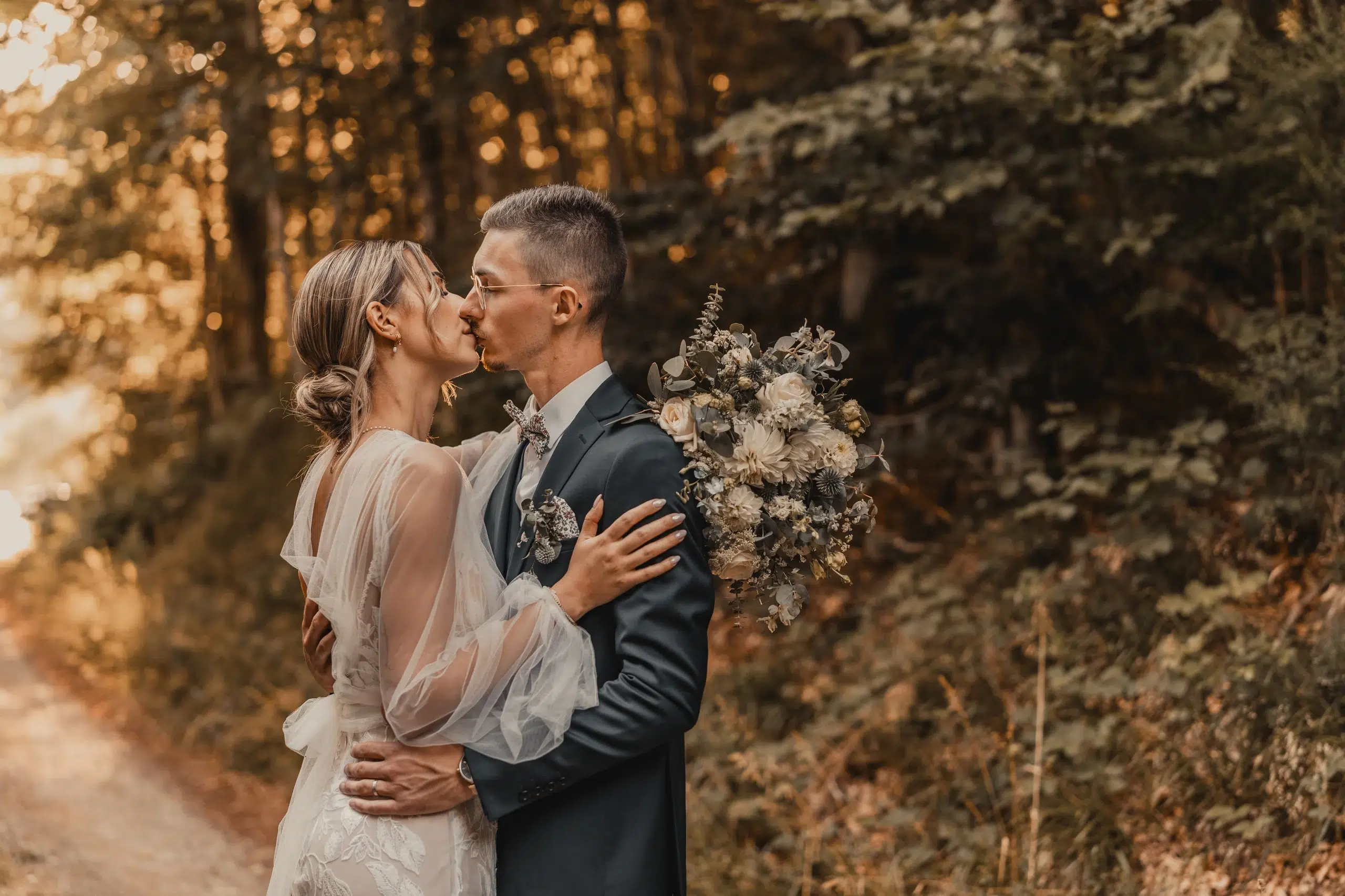 Mariage de Maïsane et Christopher au Domaine du Goldenmatt - Goldbach-Altenbach, Haut-Rhin, Alsace